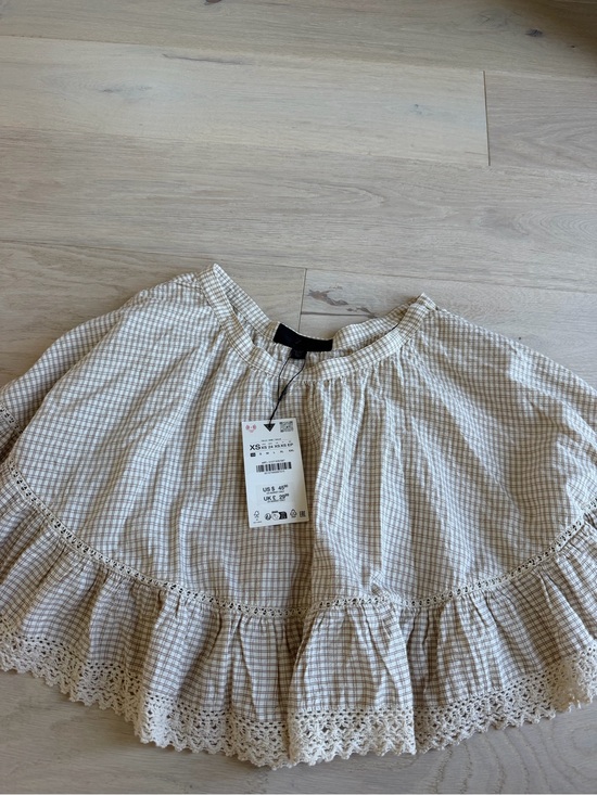 Zara Dresses & Skirts - ZARA Light Beige Gingham Ruffled Cotton Skirt XS